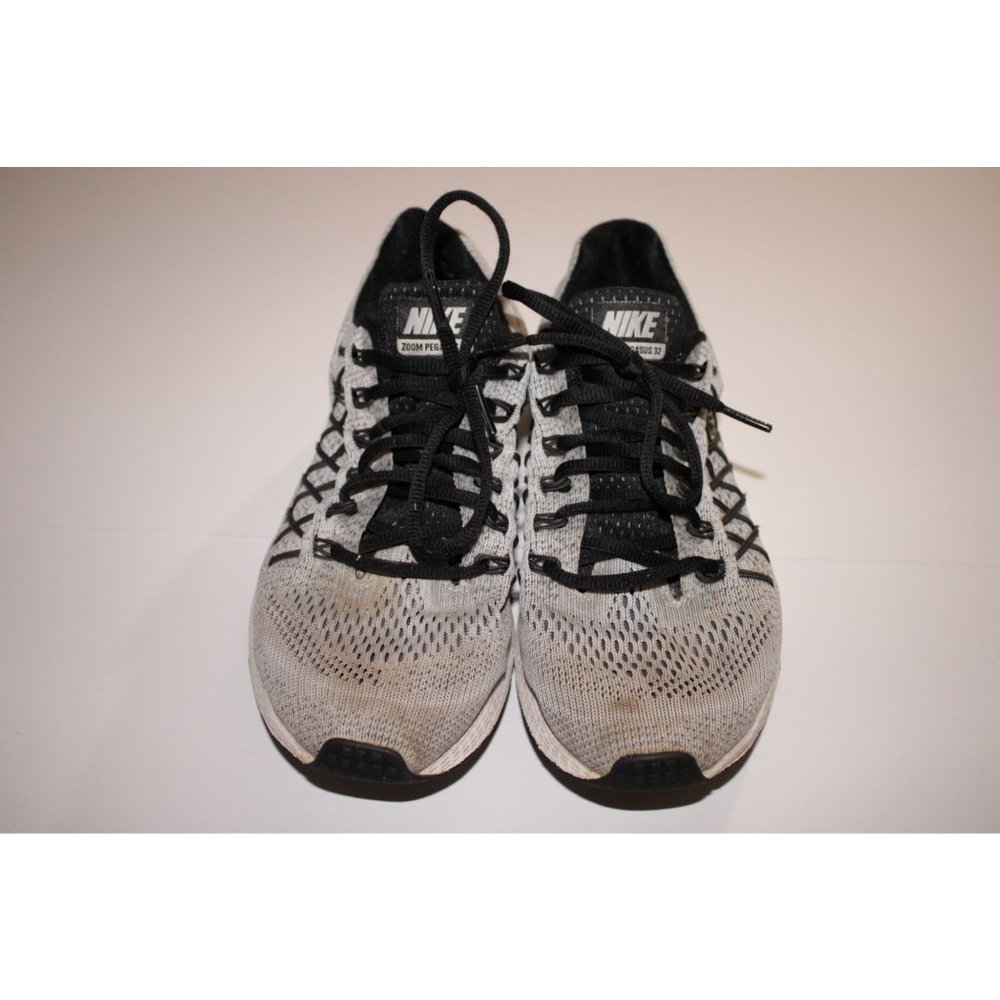 Nike mens zoom Pegasus 32 gray running shoes 7